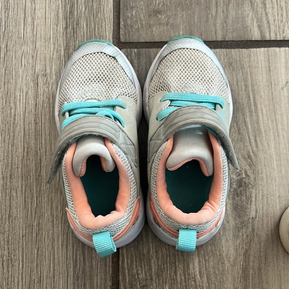 Lot of 2 sneakers Adidas Velcro - Picture 7 of 8